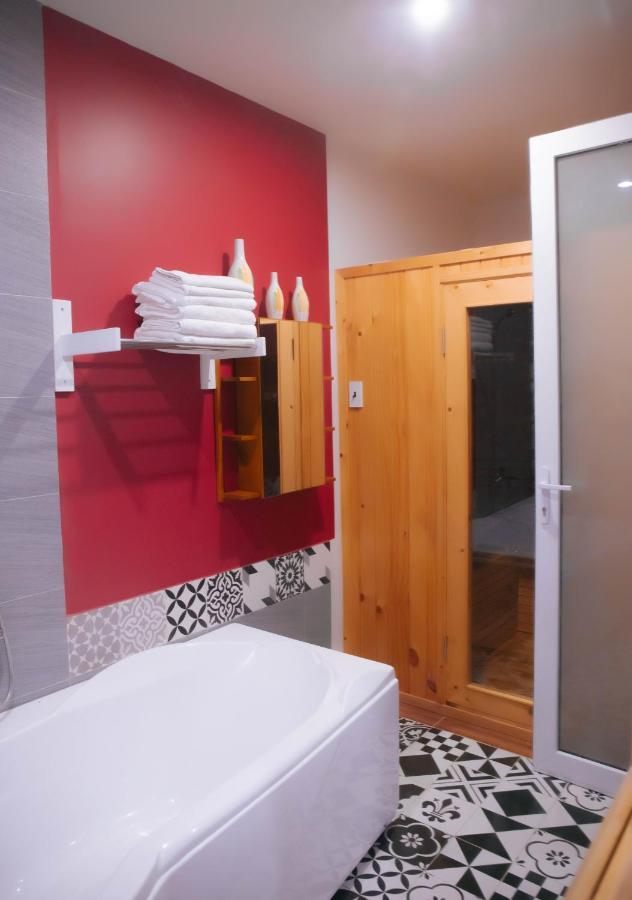 Bich Ngoan Hotel Tra Vinh Екстер'єр фото