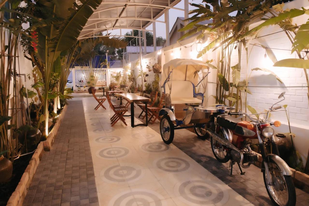Bich Ngoan Hotel Tra Vinh Екстер'єр фото